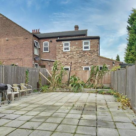 090 Beautiful 1 Bedroom Flat Near Luton Town And Station Kültér fotó