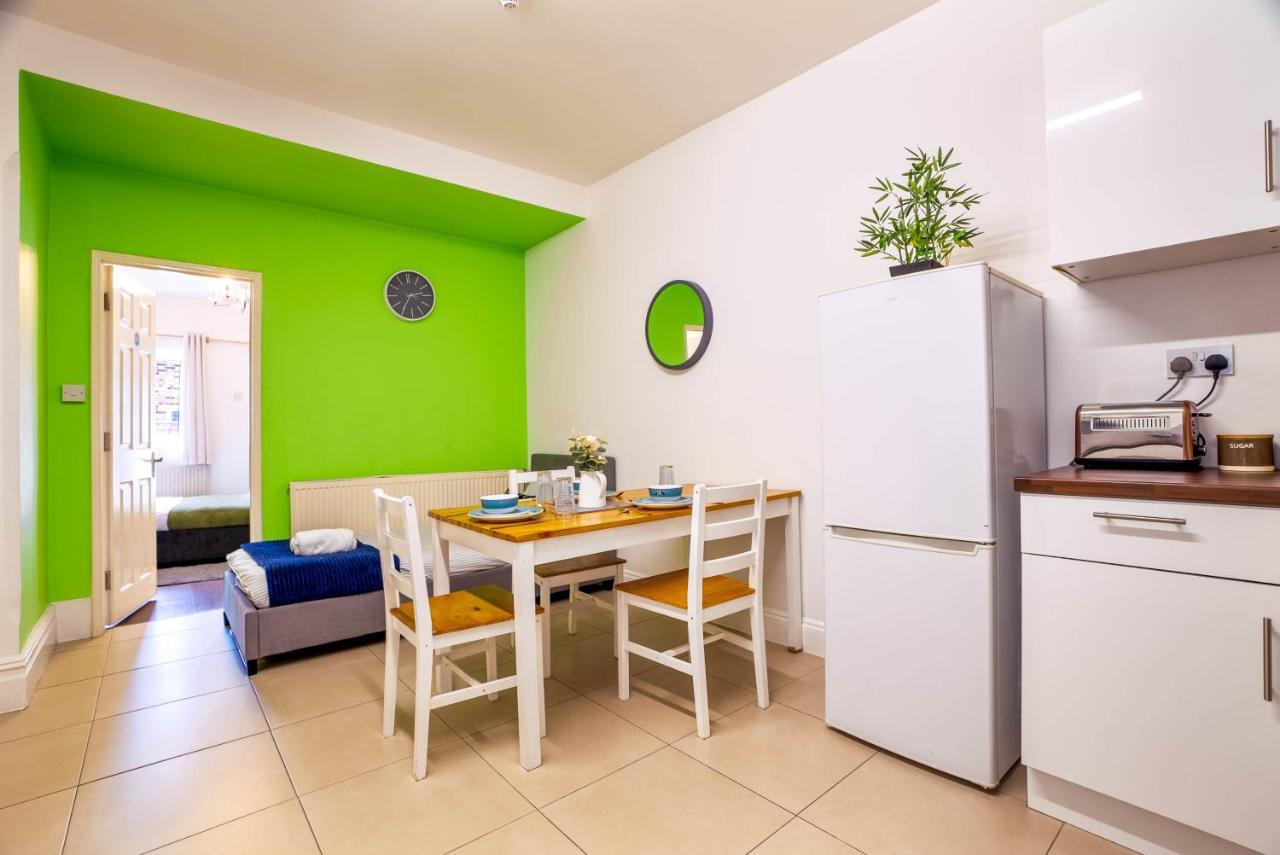 090 Beautiful 1 Bedroom Flat Near Luton Town And Station Kültér fotó